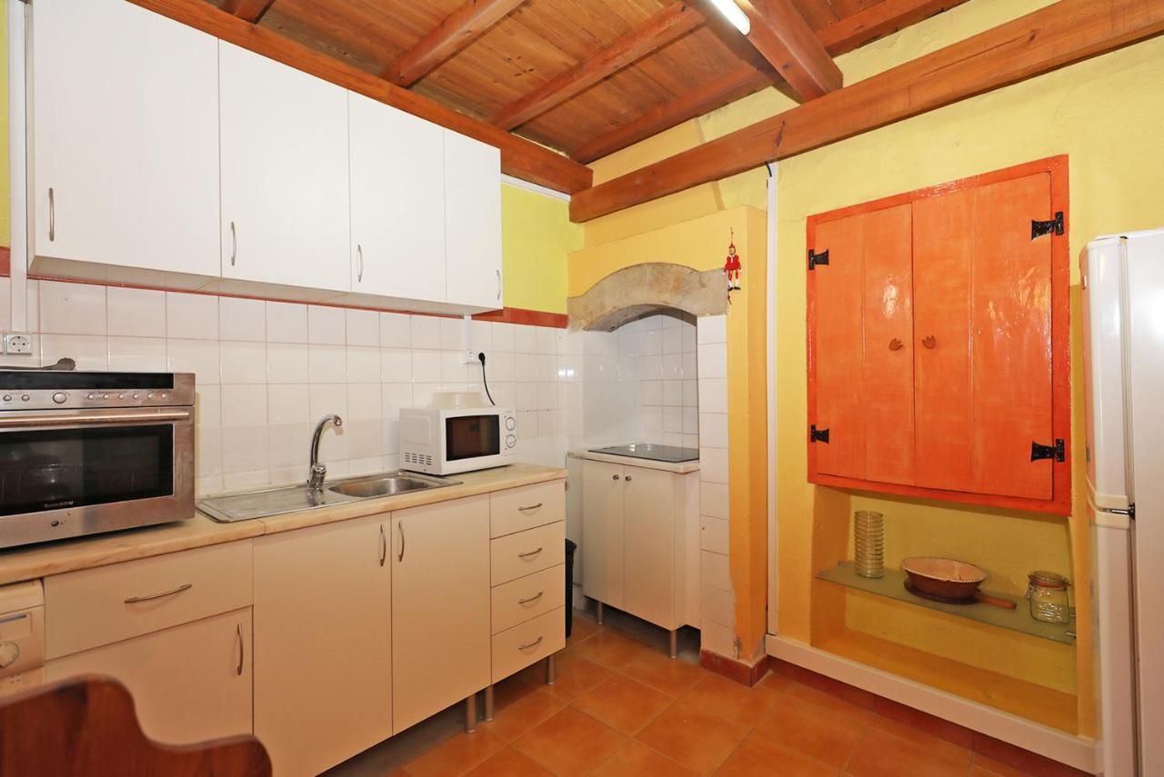 B10 - Rua Do Canal 2 Bed Apartment Lagos Bagian luar foto