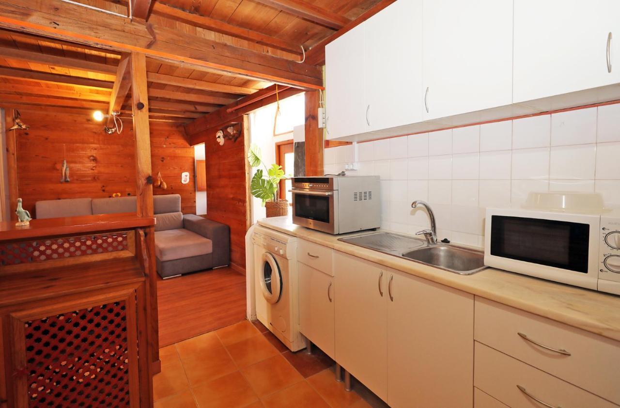 B10 - Rua Do Canal 2 Bed Apartment Lagos Bagian luar foto
